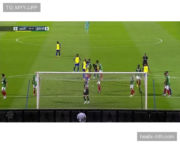 亚特兰大球员赛场表现亮眼，团队协作助球队斩获关键胜利