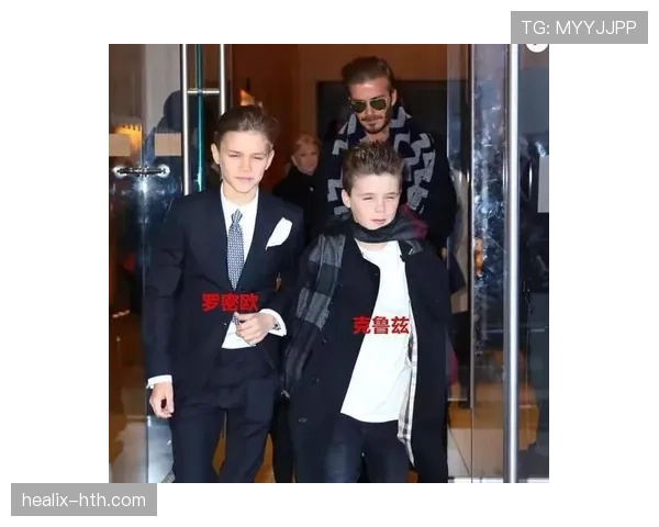 刷到贝克汉姆拎的包，我的房租瞬间没存在感