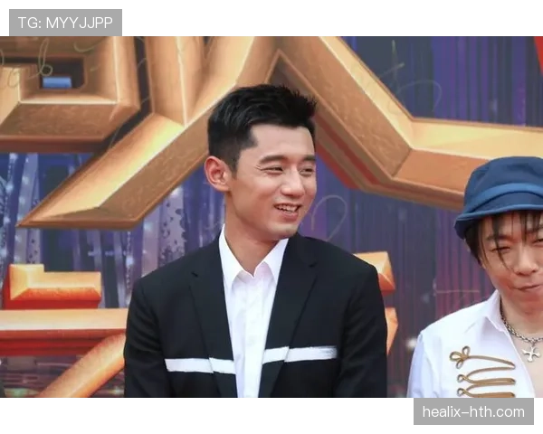 张继科晒家居照，沙发一躺就豪宅既视感，我把银行卡捂紧了